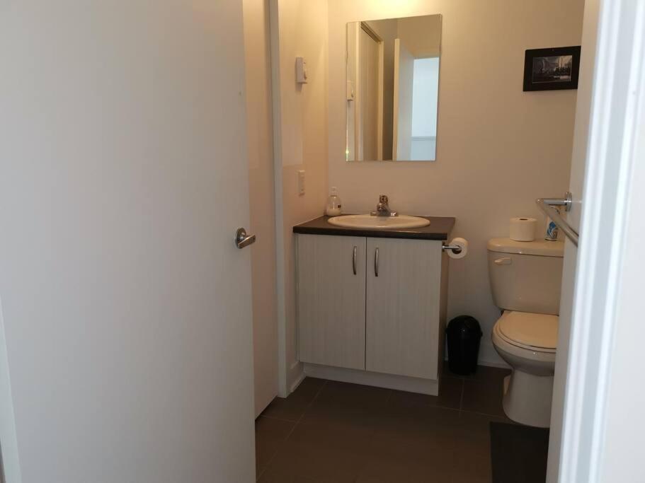 Lovely Studio In Longueuil, Near Downtown Montreal Διαμέρισμα Εξωτερικό φωτογραφία